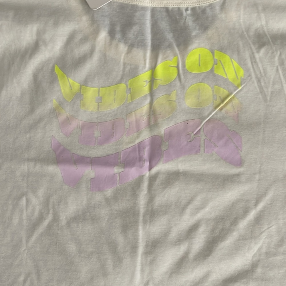 Fabletics Cropped Tee - Picture 4 of 9
